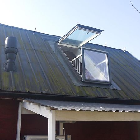 Loft Apartment At Isola Gard On The Middle Of Oeland Färjestaden Kültér fotó
